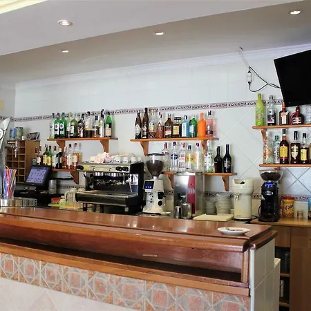 Hotel Cabello *