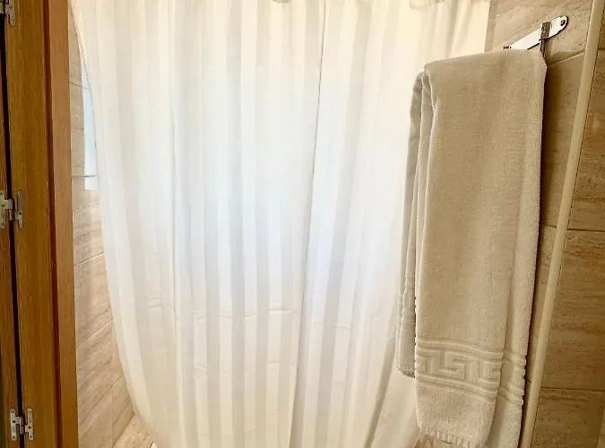 Cabello Отель Торремолинос