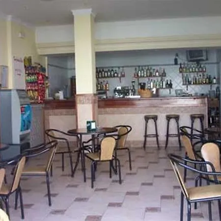 Hotel Cabello *